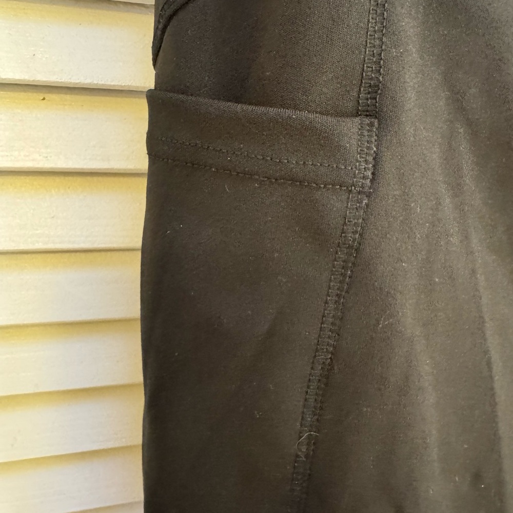 NWT POP Fit Black Leggings - Picture 4 of 8